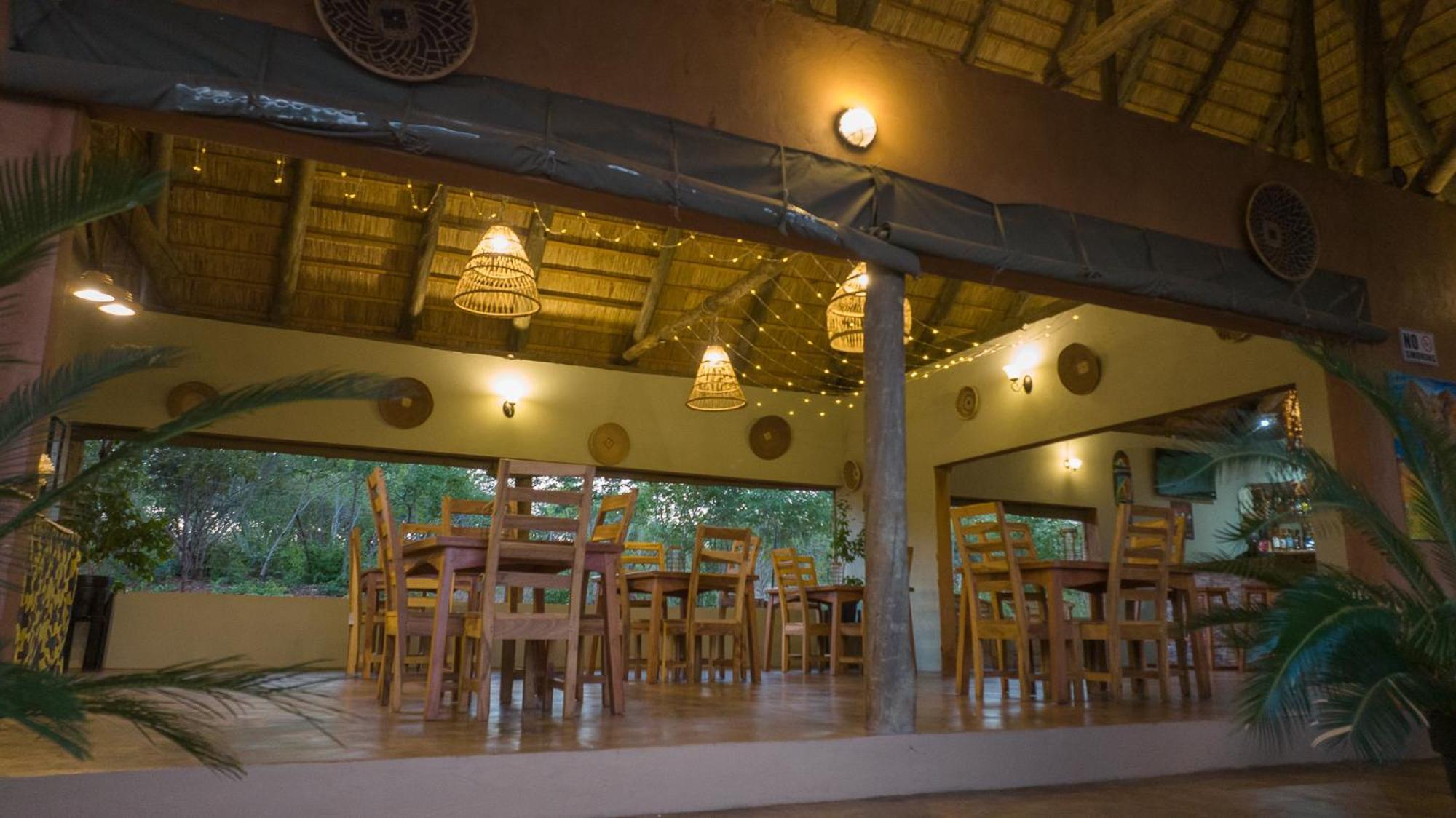 The Nkhosi Livingstone Lodge And Spa Extérieur photo